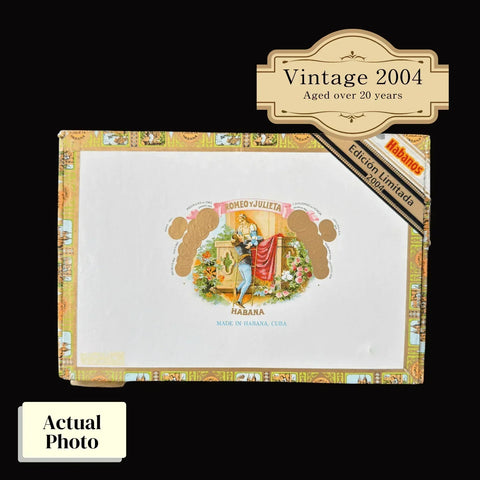 Vintage 2004 | Romeo Y Julieta Hermosos No.2 | Box 25 (Box Code: F00 OCT 04)(ref:SN00008782) - HK CohCigars
