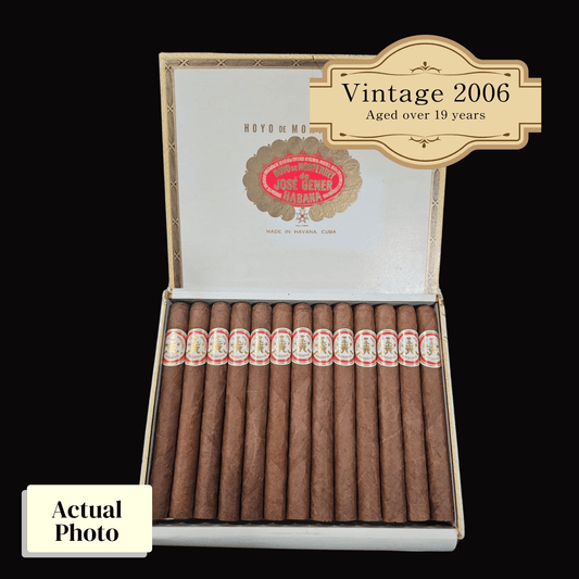 Vintage 2006 | Hoyo de Monterrey Cigar | Churchills | Box 25 (Box Code: SAL AGO 06) - HK CohCigars