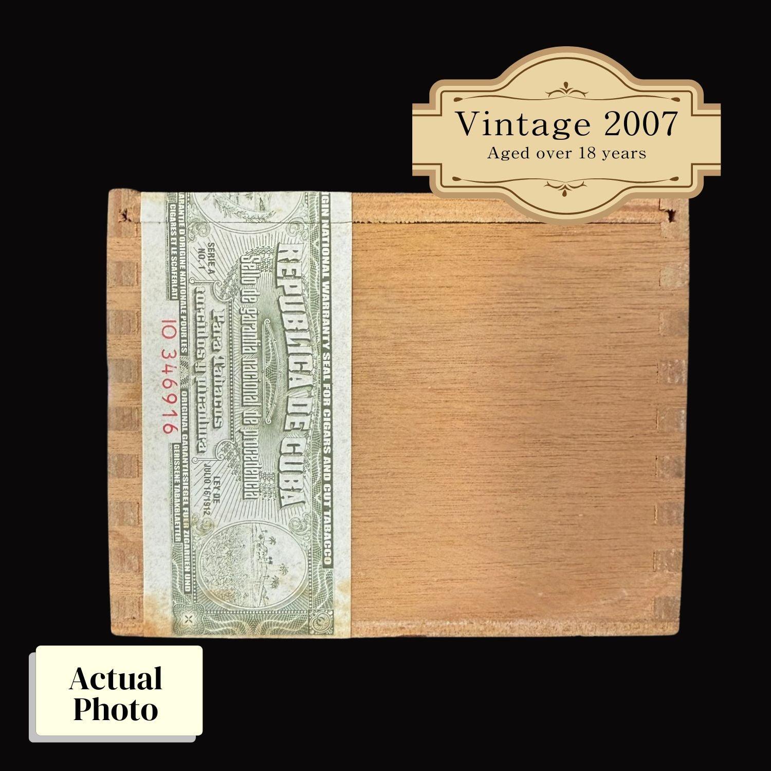 Vintage 2007 | H.Upmann Magnum 46 | Box 25 (Box Code: AOM MAY 07) - HK CohCigars