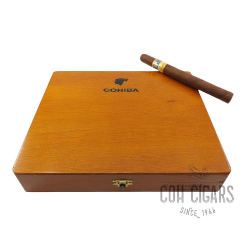 Vintage 2010 | Cohiba Esplendidos Box 25 - HK CohCigars -雪茄
