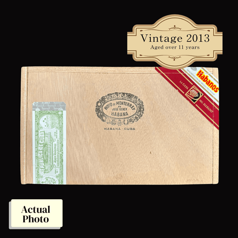 Vintage 2013 | Hoyo de Monterrey Epicure De Luxe LCDH | Box 10 (Box Code: AME JUL 13) - HK CohCigars