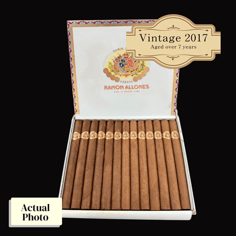 Vintage 2017 | Ramon Allones Gigantes | Box 25 (Box Code: ABO JUN 17) - HK CohCigars