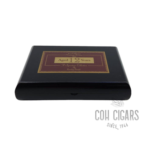 Vintage Series 1990 Aged 12 Years A Siqnature Collection Perfecto | Box 20 | Rocky Patel cigar - HK CohCigars