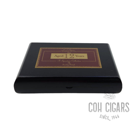 Vintage Series 1990 Aged 12 Years A Siqnature Collection Perfecto | Box 20 | Rocky Patel Cigars - HK CohCigars -雪茄