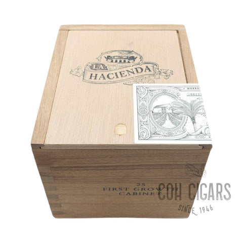Warped Cigar | La Hacienda First Growth | Box 25 - hk.cohcigars