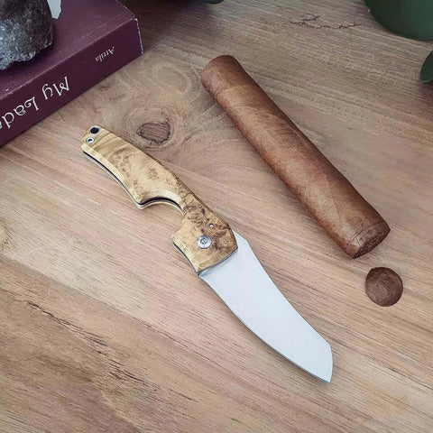 LES FINES LAMES | Cutter LE PETIT - Acacia Burl - HK CohCigars