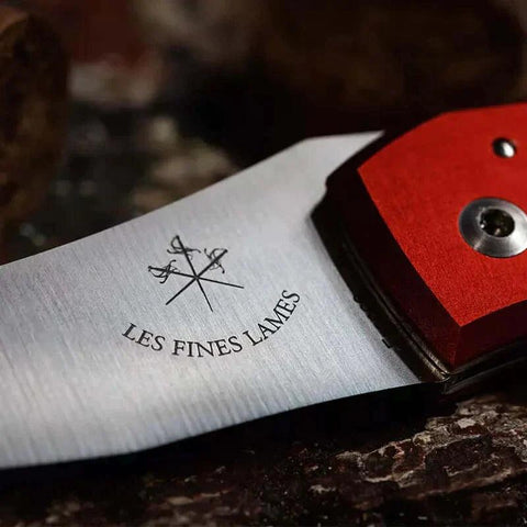 LES FINES LAMES | Cutter LE PETIT - Anodized Aluminium Red - hk.cohcigars