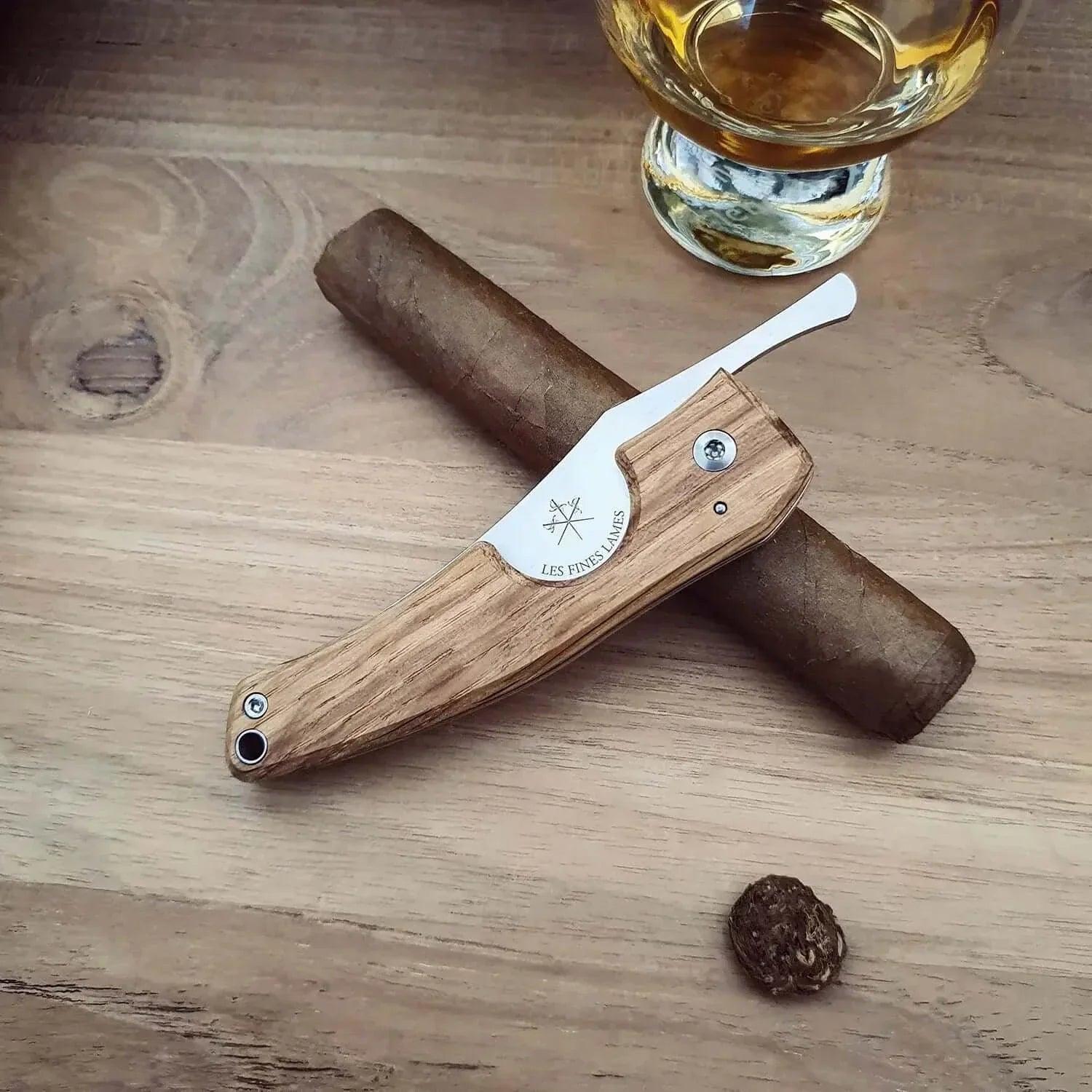 LES FINES LAMES | Cutter LE PETIT - Cognac Barrel - HK CohCigars