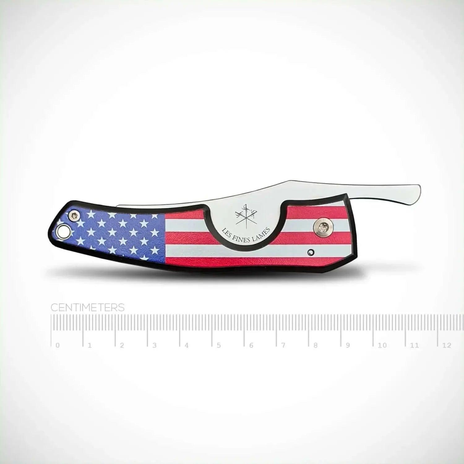 LES FINES LAMES | Cutter LE PETIT - Flag USA Dark - HK CohCigars